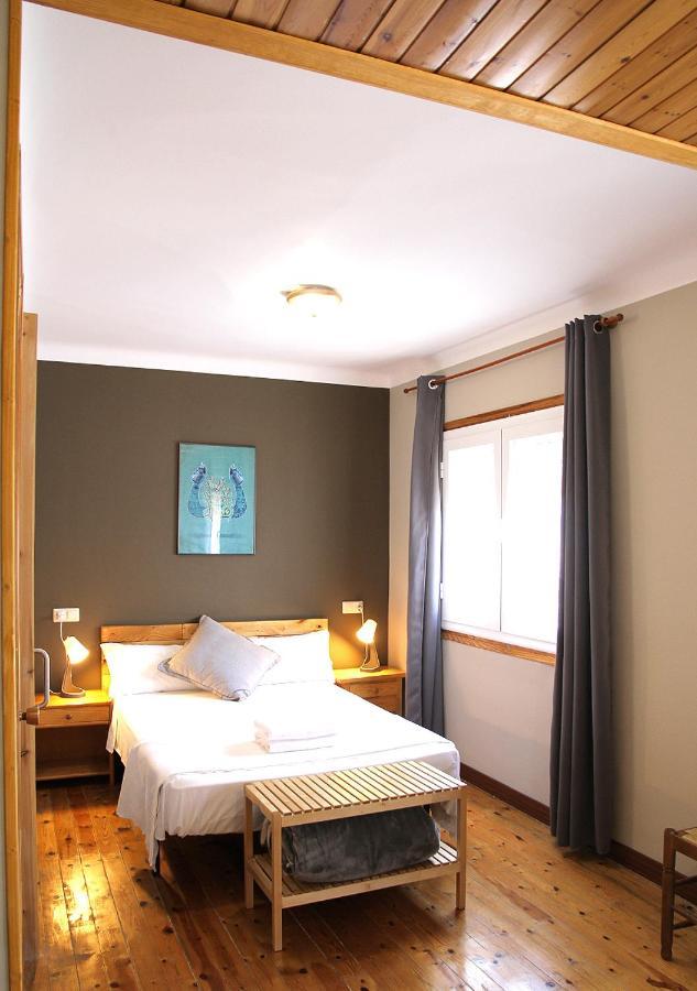 Hostal Fonda Prat Puigcerdà Dış mekan fotoğraf