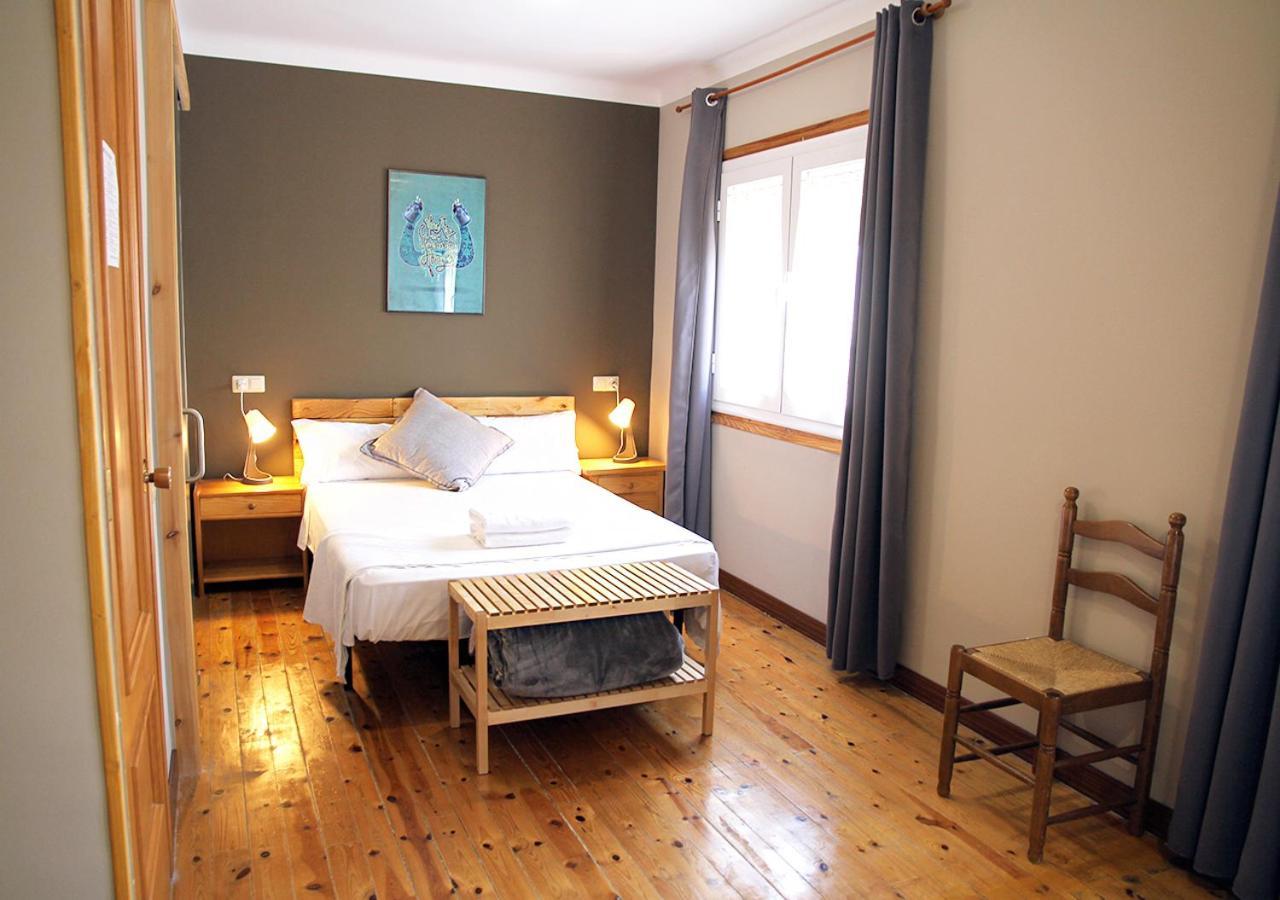 Hostal Fonda Prat Puigcerdà Dış mekan fotoğraf