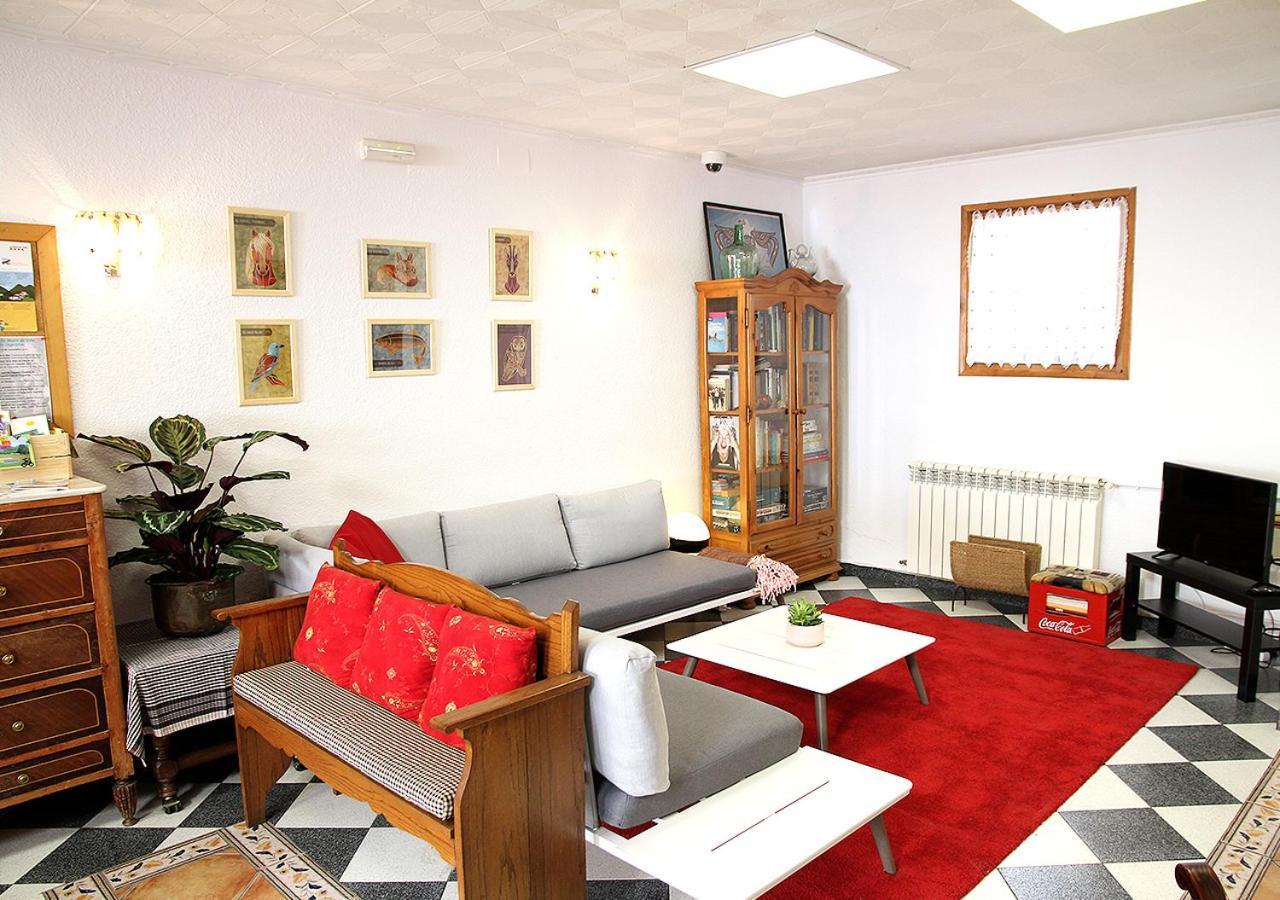 Hostal Fonda Prat Puigcerdà Dış mekan fotoğraf