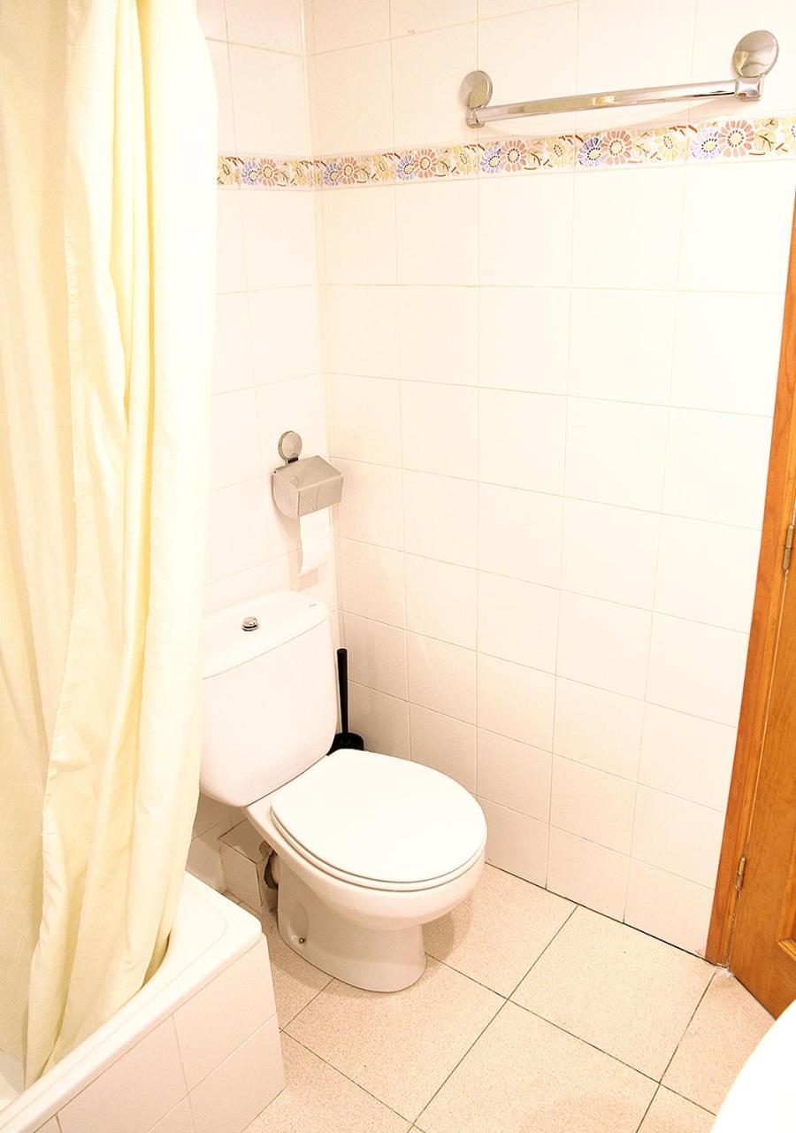 Hostal Fonda Prat Puigcerdà Dış mekan fotoğraf